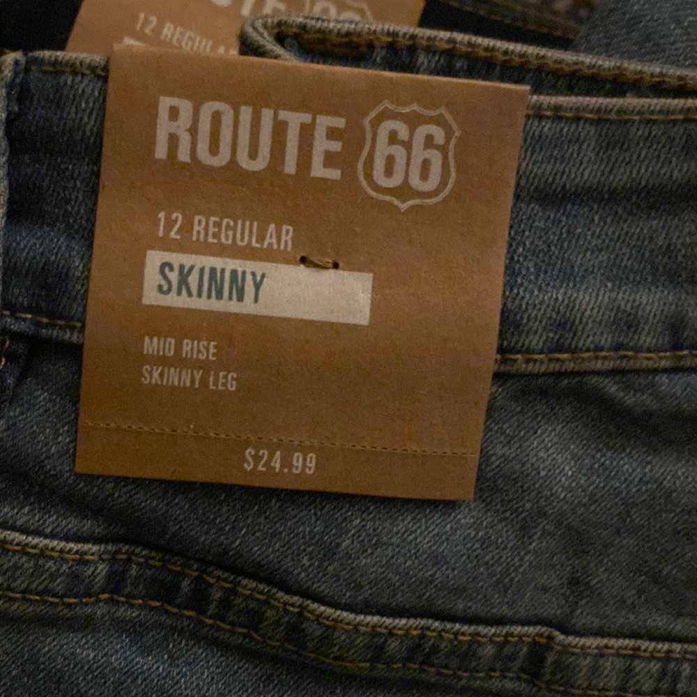 Mid rise jeans